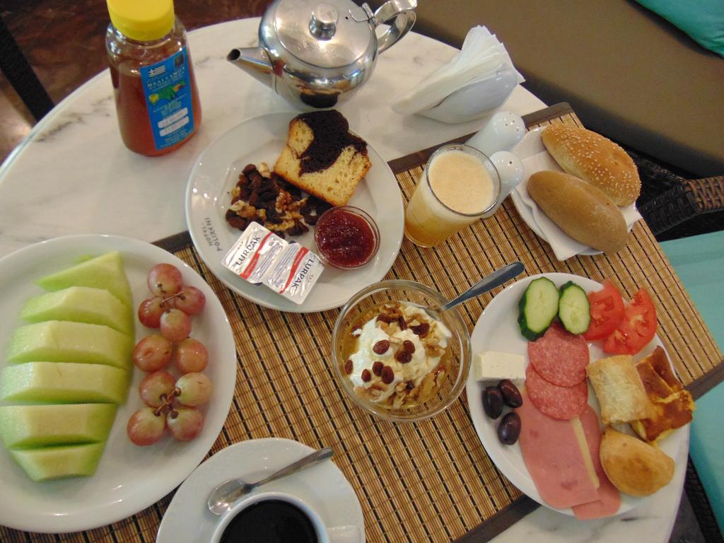 Polyxeni Hotel ปีตาโกเรโย ภายนอก รูปภาพ