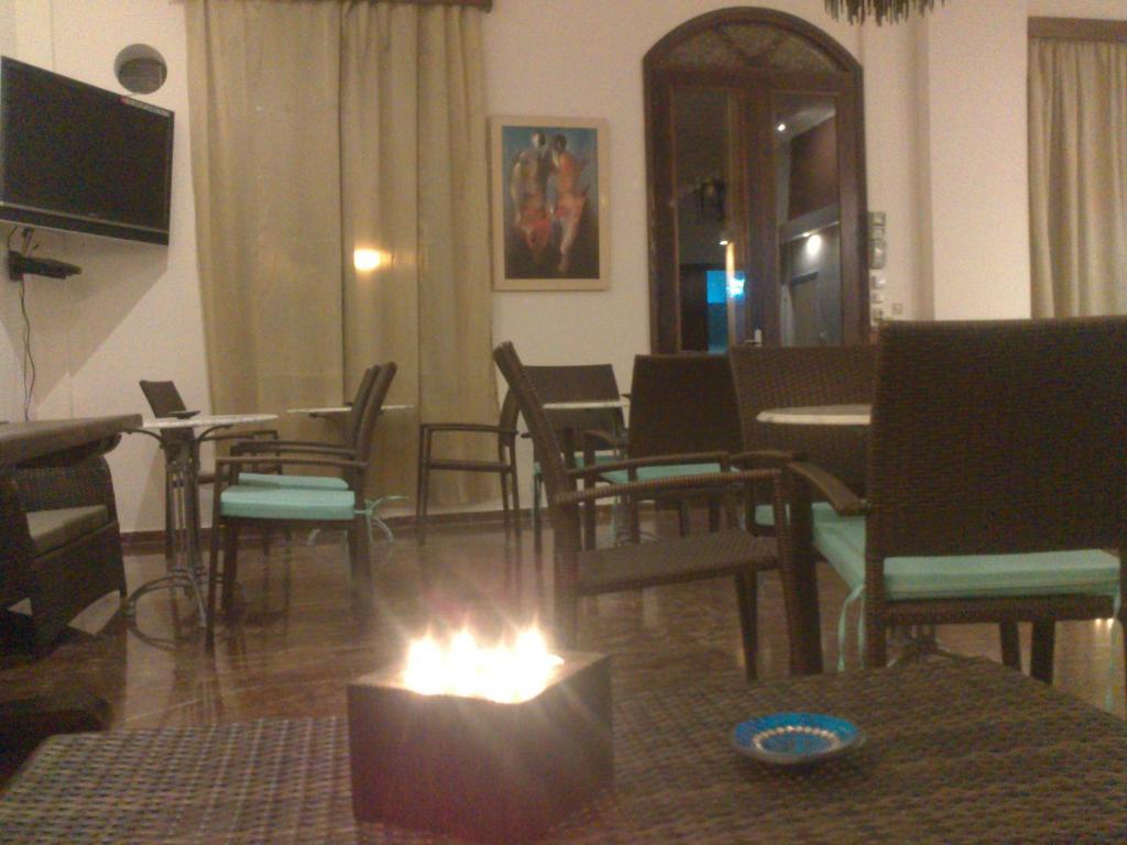 Polyxeni Hotel ปีตาโกเรโย ภายนอก รูปภาพ